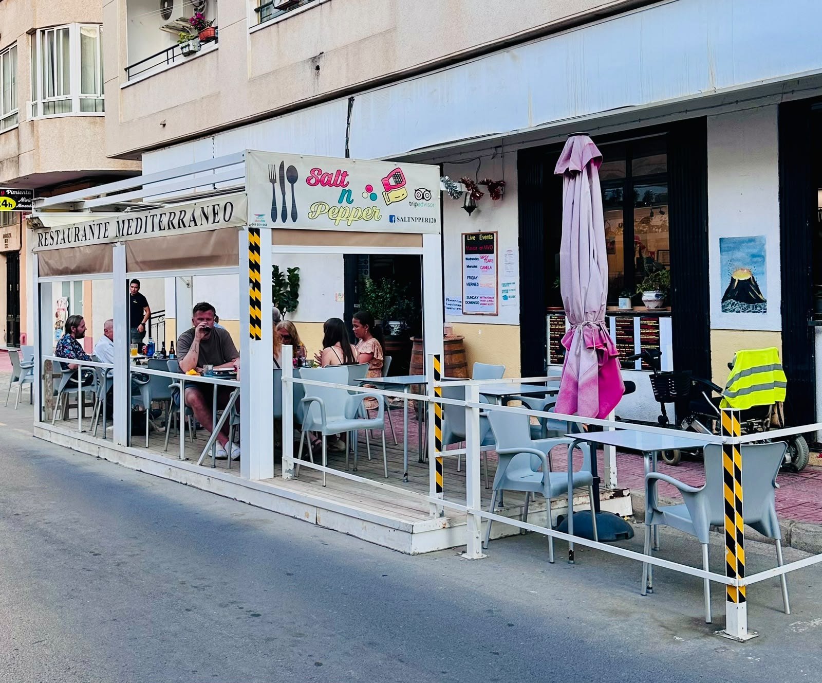 The corner terrace